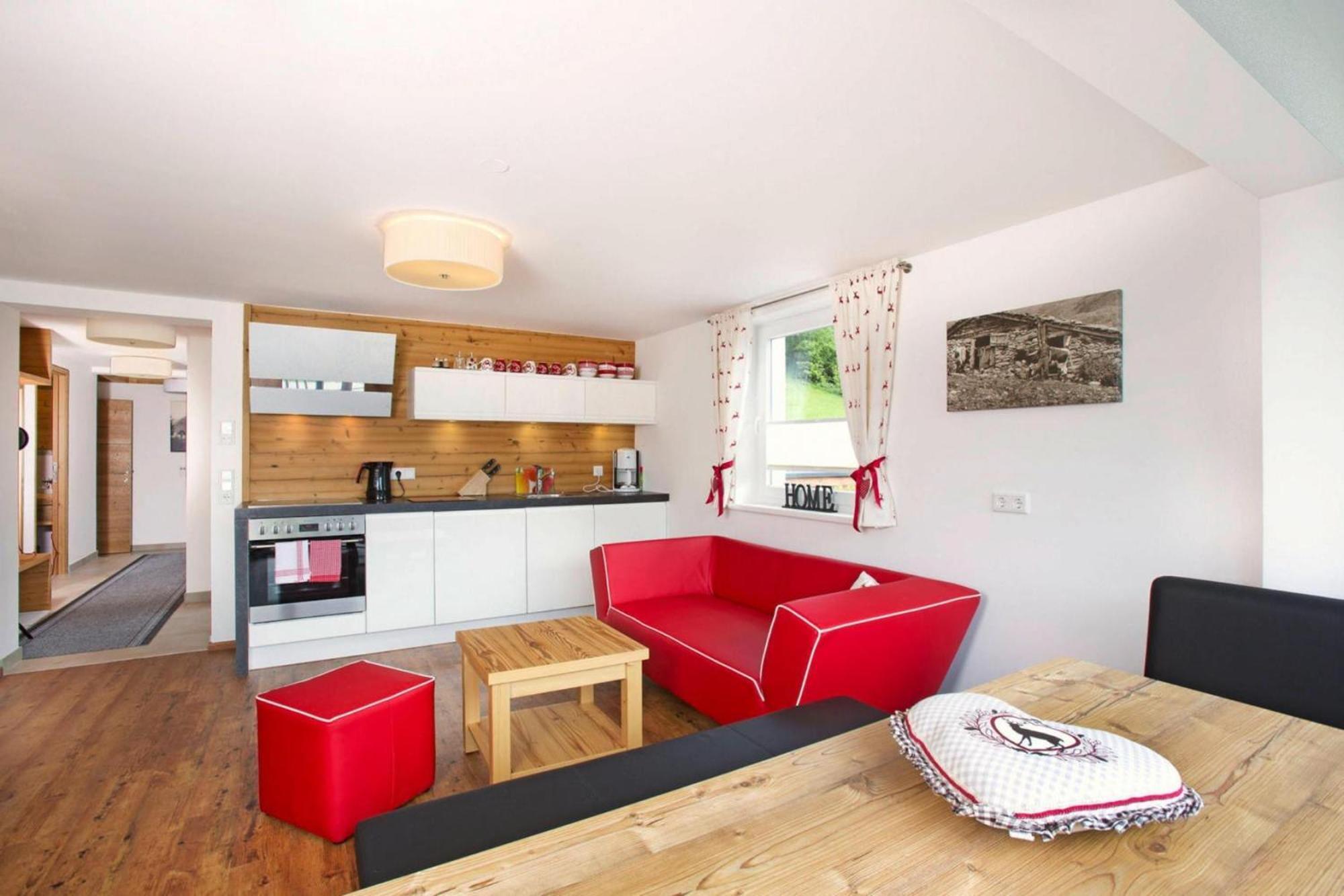 Apartment In Neukirchen With A Balcony Neukirchen am Großvenediger Zewnętrze zdjęcie